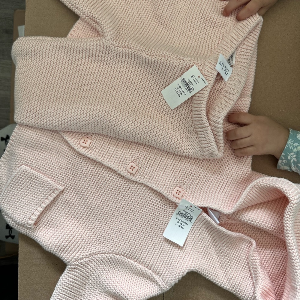 Gap 2 Piece Knit Baby Set NWT